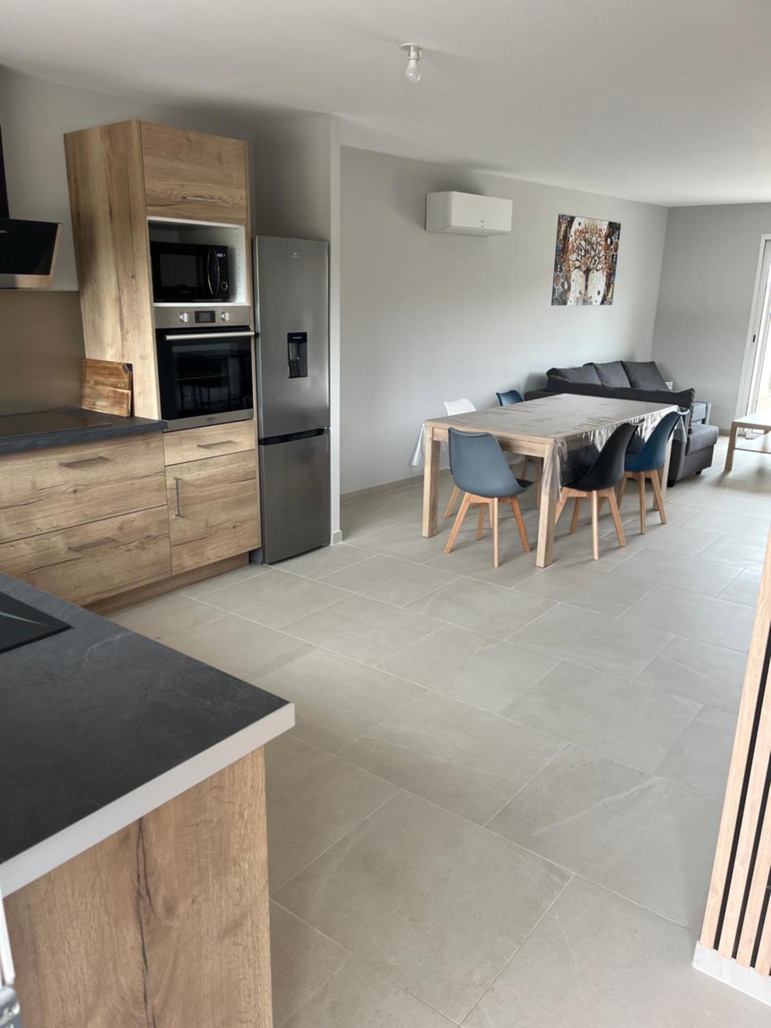Apartment Maison Individuelle 8 Rue Du Chateau *